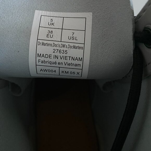 NWT Dr. Martens 1460 Zinc Gray Lamper Patent Leather Women's Boots Size 7 27635 - Picture 13 of 16